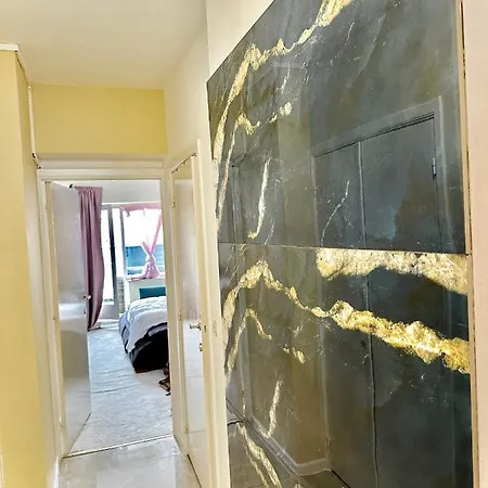 Luxury Design Apartment